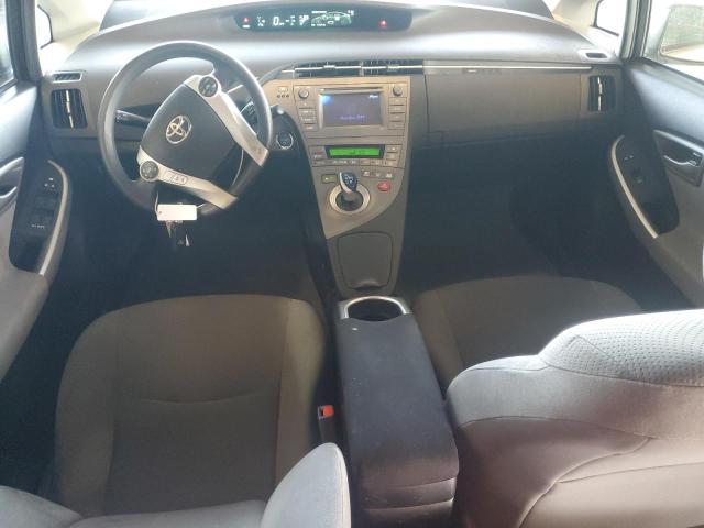 JTDKN3DU2F0485307 - 2015 TOYOTA PRIUS SILVER photo 8