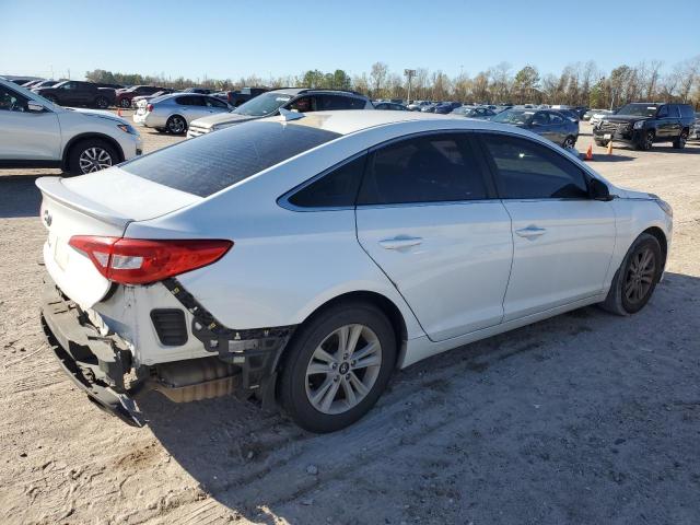 5NPE24AF5FH086301 - 2015 HYUNDAI SONATA SE WHITE photo 3