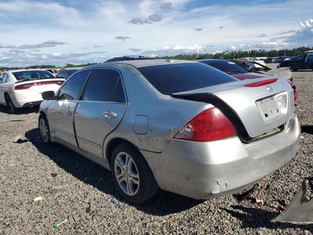 1HGCM56806A120669 - 2006 HONDA ACCORD EX 银色 照片 2