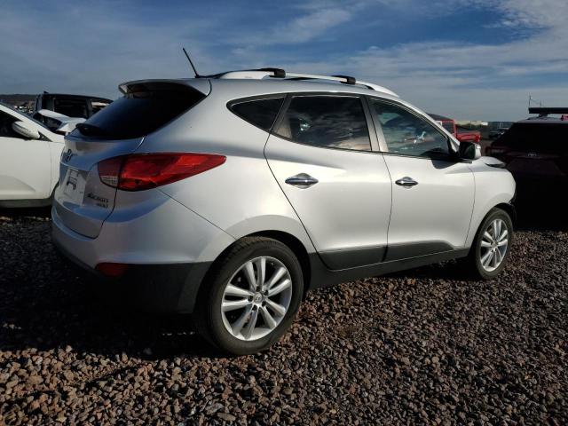 KM8JU3AC2CU523242 - 2012 HYUNDAI TUCSON GLS SILVER photo 3