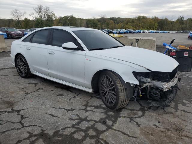 WAUG3AFC8JN043497 - 2018 AUDI A6 PREMIUM PLUS Weiß Foto 4