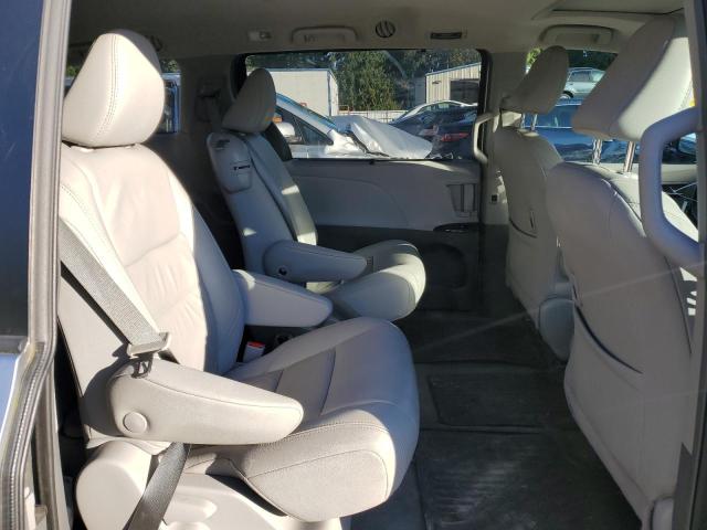 5TDYZ3DC9JS924613 - 2018 TOYOTA SIENNA XLE ვერცხლისფერი ფოტო 11