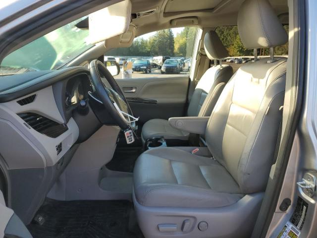 5TDYZ3DC9JS924613 - 2018 TOYOTA SIENNA XLE ვერცხლისფერი ფოტო 7