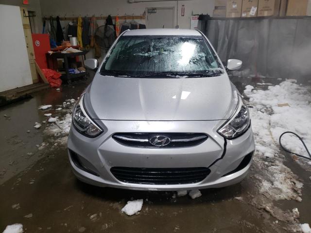 KMHCT4AE0GU988871 - 2016 HYUNDAI ACCENT SE SILVER photo 5