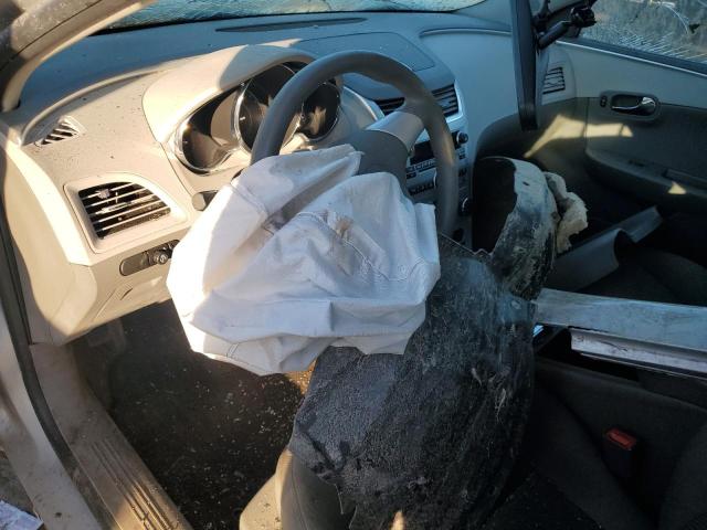 1G1ZB5E05CF229646 - 2012 CHEVROLET MALIBU LS Серебристый фото 8