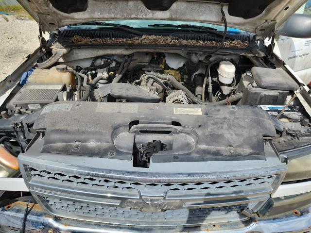 1GCHC23U95F959695 - 2005 CHEVROLET SILVERADO C2500 HEAVY DUTY WHITE photo 11