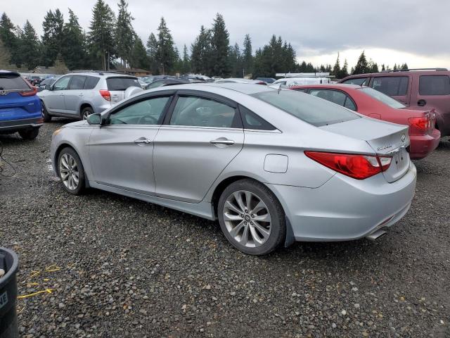 5NPEC4AC0CH421625 - 2012 HYUNDAI SONATA SE SILVER photo 2