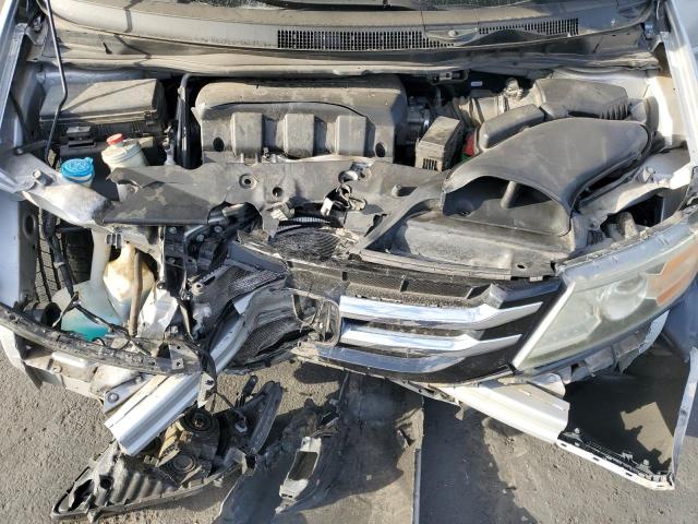 5FNRL5H63FB014652 - 2015 HONDA ODYSSEY EXL SILVER photo 12