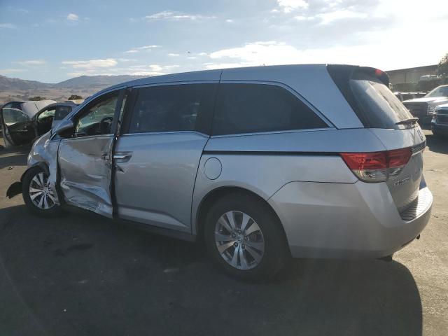 5FNRL5H63FB014652 - 2015 HONDA ODYSSEY EXL SILVER photo 2