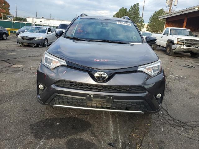 JTMJFREV7JJ218296 - 2018 TOYOTA RAV4 SE 灰色 照片 5
