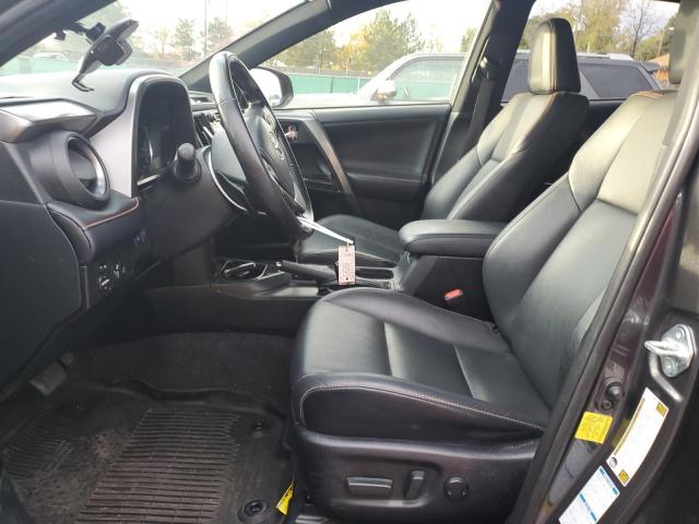 JTMJFREV7JJ218296 - 2018 TOYOTA RAV4 SE 灰色 照片 7