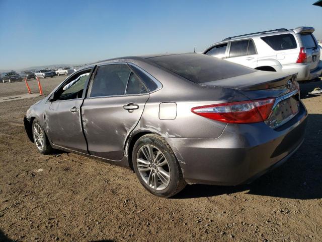 4T1BF1FK5FU895584 - 2015 TOYOTA CAMRY LE GRAY photo 2