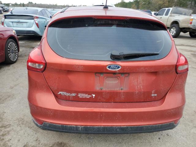 1FADP3K2XJL318954 - 2018 FORD FOCUS SE RED photo 6