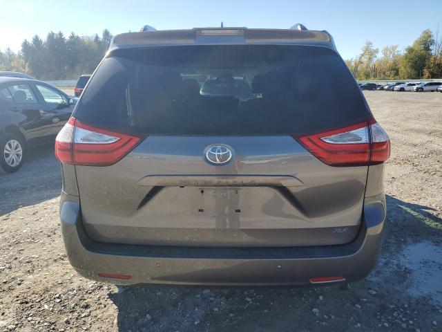 5TDYZ3DC9JS960480 - 2018 TOYOTA SIENNA XLE Серый фото 6
