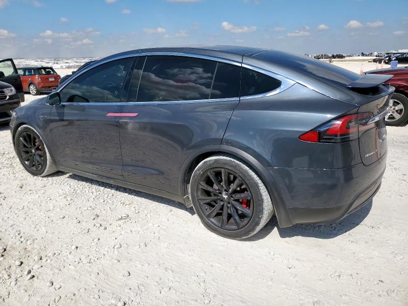 5YJXCBE48GF022157 - 2016 TESLA MODEL X GRAY photo 2
