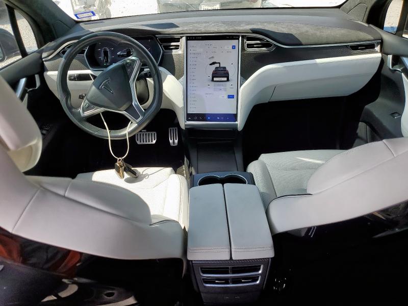 5YJXCBE48GF022157 - 2016 TESLA MODEL X GRAY photo 8