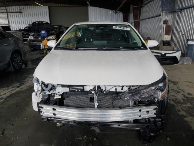 5YFB4MDE7SP262598 - 2025 TOYOTA COROLLA LE Blanc photo 5