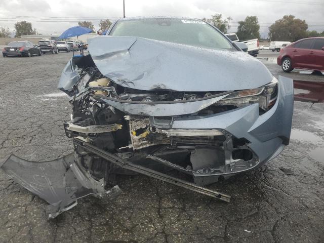 JTDEPMAE8MJ161635 - 2021 TOYOTA COROLLA LE Bleu photo 5