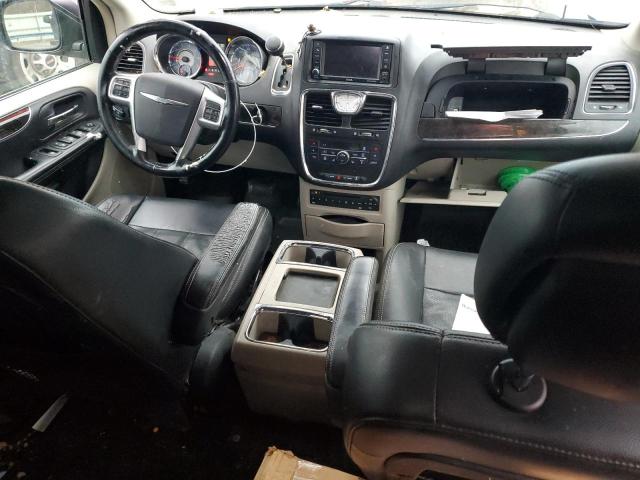 2C4RC1CG2DR512030 - 2013 CHRYSLER TOWN & COU TOURING L BLUE photo 8