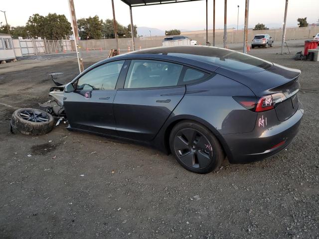 5YJ3E1EA8PF672809 - 2023 TESLA MODEL 3 GRAY photo 2