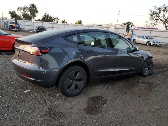 5YJ3E1EA8PF672809 - 2023 TESLA MODEL 3 GRAY photo 3