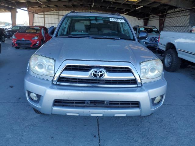 JTEBU14R560082694 - 2006 TOYOTA 4RUNNER SR5 SILVER photo 5