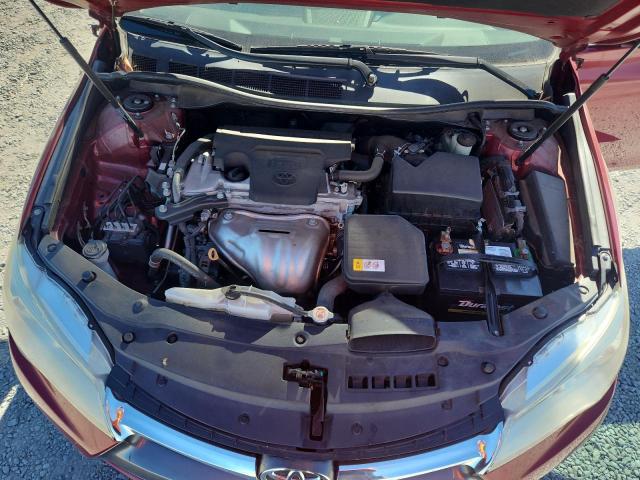 4T1BF1FK2HU673068 - 2017 TOYOTA CAMRY LE RED photo 11