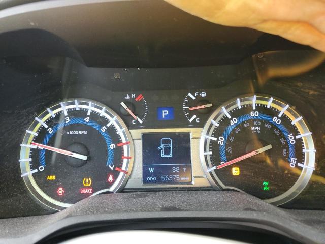 JTEBU5JR4H5469061 - 2017 TOYOTA 4RUNNER SR5/SR5 PREMIUM WHITE photo 9