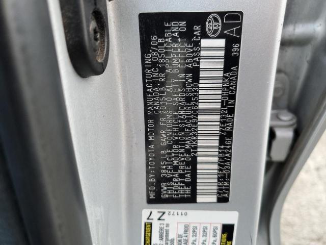 2T1KR32E97C625330 - 2007 TOYOTA COROLLA MA XR SILVER photo 12