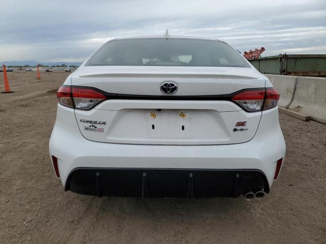 JTDBDMHEXSJ013548 - 2025 TOYOTA COROLLA LE WHITE photo 6