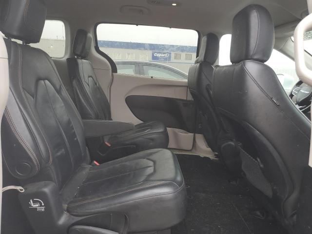 2C4RC1BG7HR576779 - 2017 CHRYSLER PACIFICA TOURING L WHITE photo 11