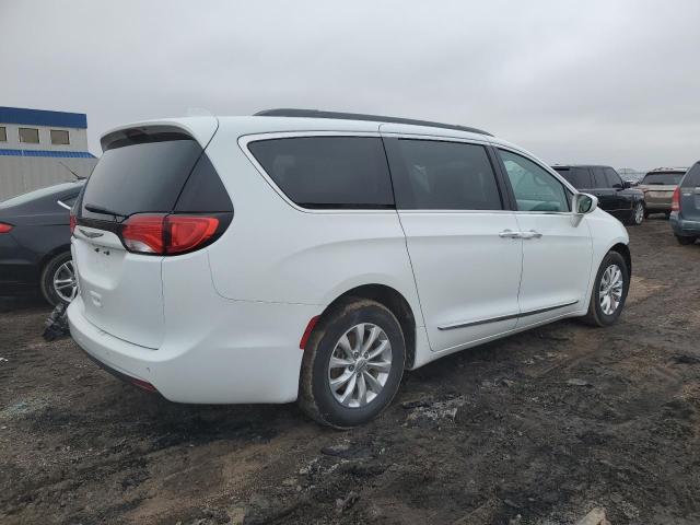 2C4RC1BG7HR576779 - 2017 CHRYSLER PACIFICA TOURING L WHITE photo 3