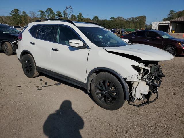 5N1AT2MT1HC769866 - 2017 NISSAN ROGUE S WHITE photo 4
