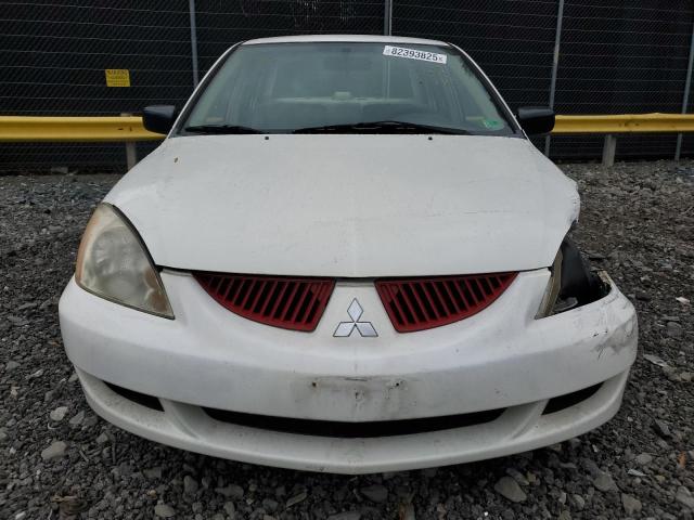 JA3AJ26E85U006983 - 2005 MITSUBISHI LANCER ES WHITE photo 5