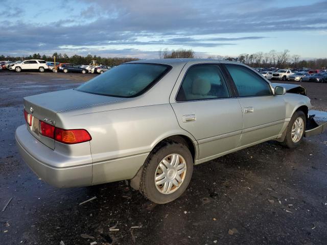 JT2BG28K510598618 - 2001 TOYOTA CAMRY LE SILVER photo 3