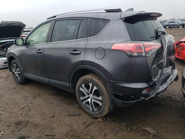 JTMBFREV6JJ731236 - 2018 TOYOTA RAV4 LE GRAY photo 2