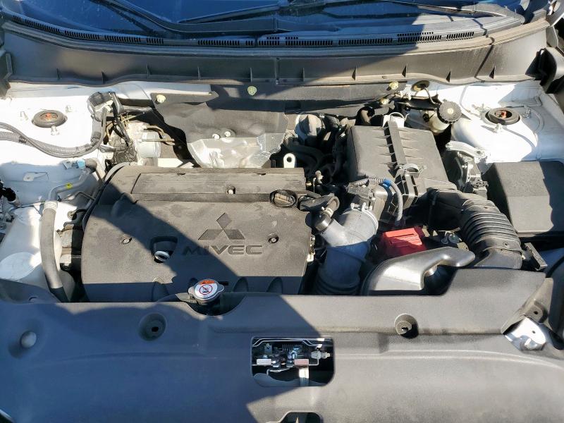 JA4AP3AU3KU033096 - 2019 MITSUBISHI OUTLANDER ES Սպիտակ լուսանկար 11