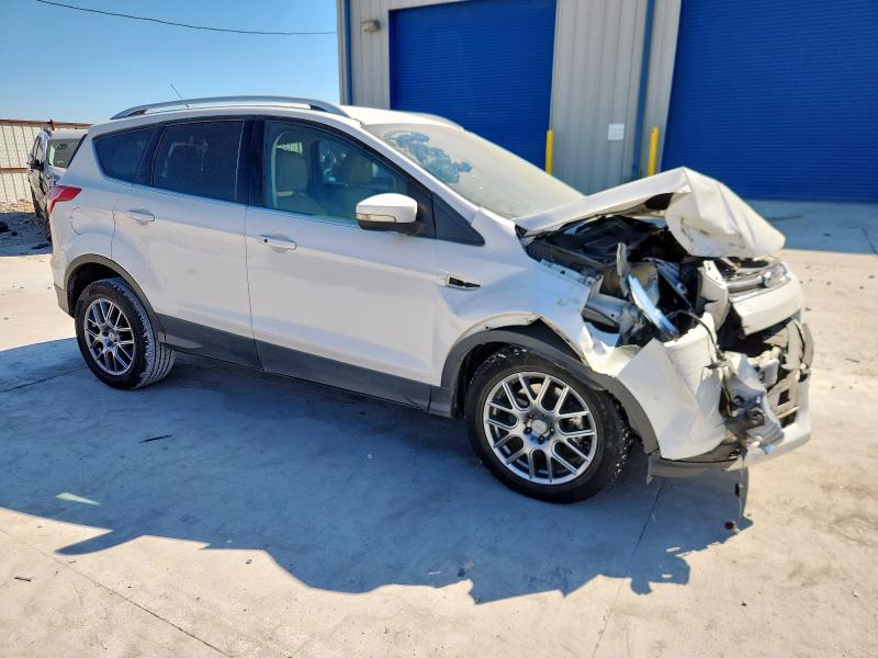 1FMCU0J98GUC91019 - 2016 FORD ESCAPE TITANIUM თეთრი ფოტო 4