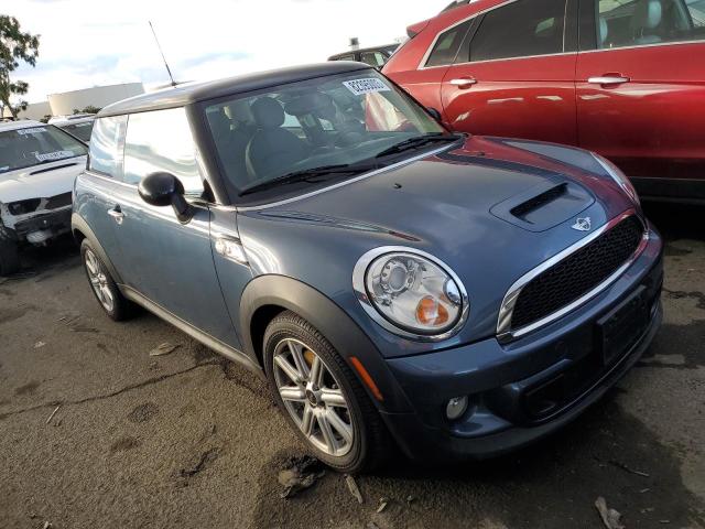 WMWSV3C58BTY14866 - 2011 MINI COOPER S GRAY photo 4