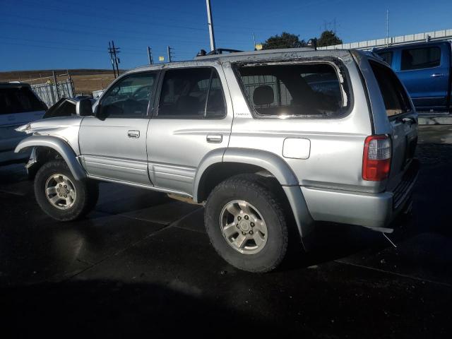 JT3HN87R9Y9040418 - 2000 TOYOTA 4RUNNER LIMITED SILVER photo 2