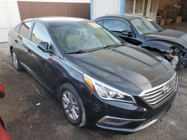 5NPE24AF8HH537398 - 2017 HYUNDAI SONATA SE BLACK photo 4