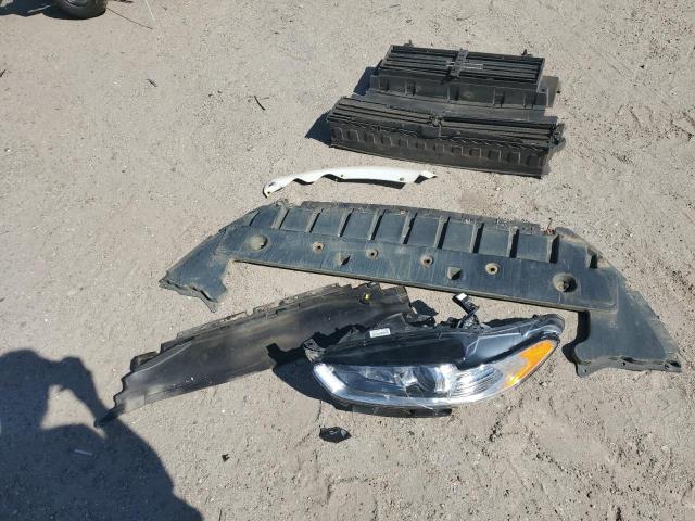 1FA6P0HD0F5119942 - 2015 FORD FUSION SE WHITE photo 12