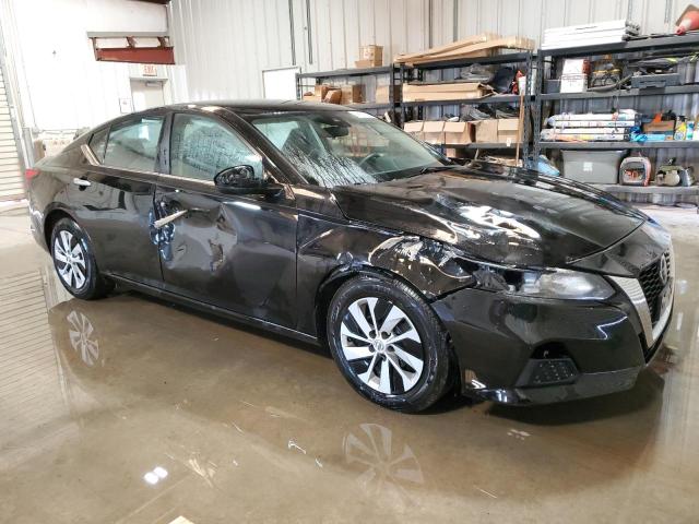 1N4BL4BV6NN320567 - 2022 NISSAN ALTIMA S BLACK photo 4