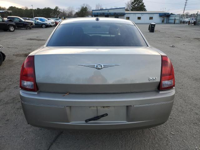 2C3JA53G55H595183 - 2005 CHRYSLER 300 TOURING GOLD photo 6