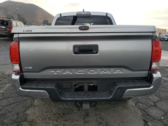 3TMAZ5CN3HM046896 - 2017 TOYOTA TACOMA DOUBLE CAB SILVER photo 6