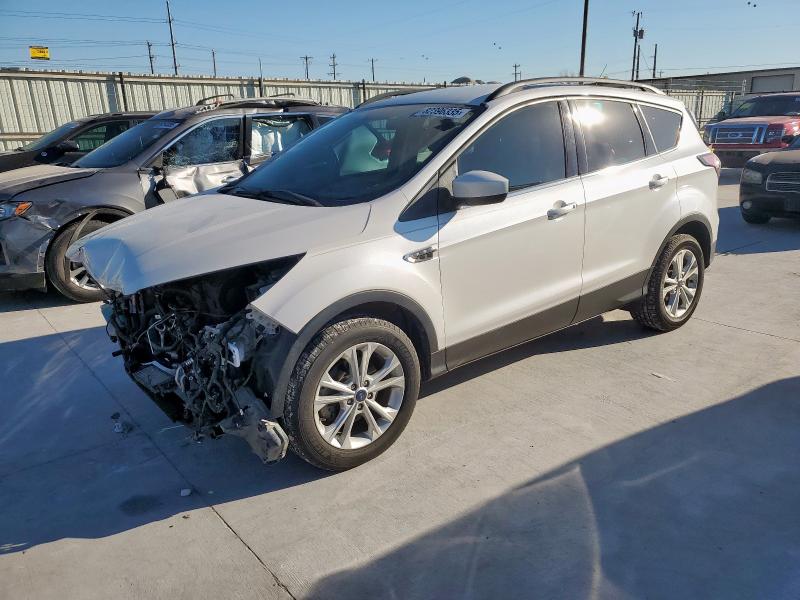 2017 FORD ESCAPE SE, 