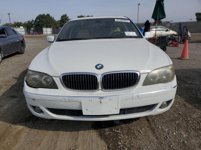 WBAHN83527DT68772 - 2007 BMW 750 WHITE photo 5