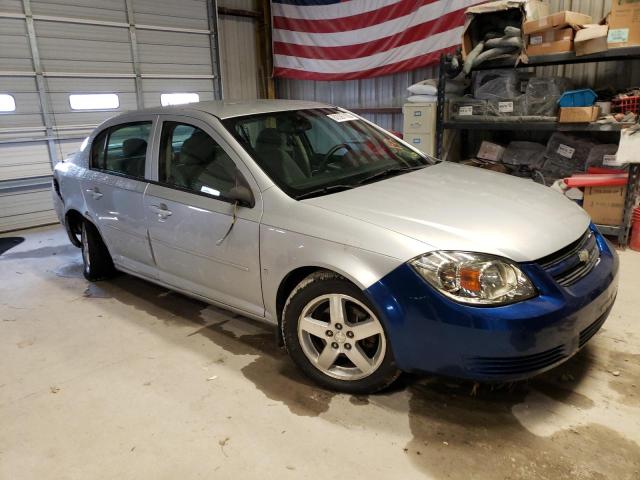 1G1AL58F287208085 - 2008 CHEVROLET COBALT LT SILVER photo 4