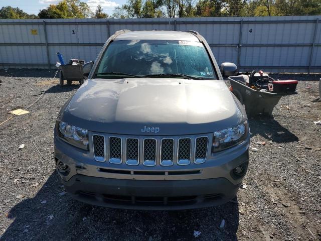 1C4NJDEB8ED505465 - 2014 JEEP COMPASS LATITUDE GRAY photo 5