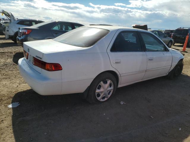 4T1BG22K11U849638 - 2001 TOYOTA CAMRY CE 白色 照片 3